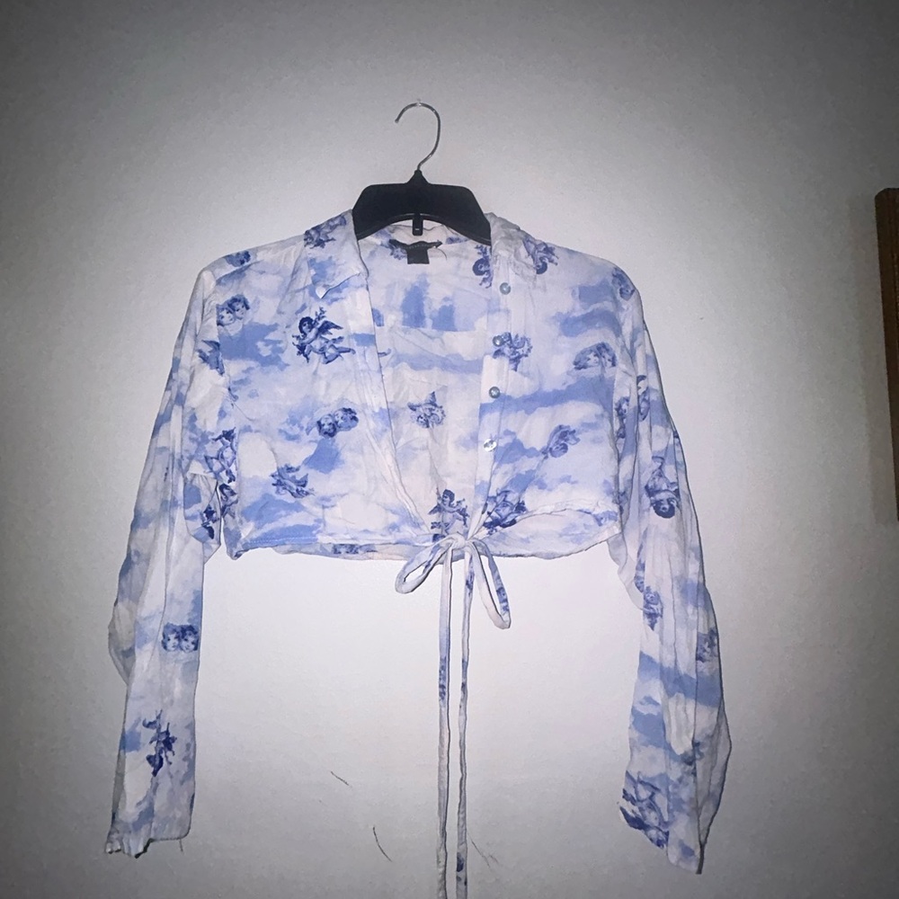 Streetwear Society Blue and White Floral Blouse
